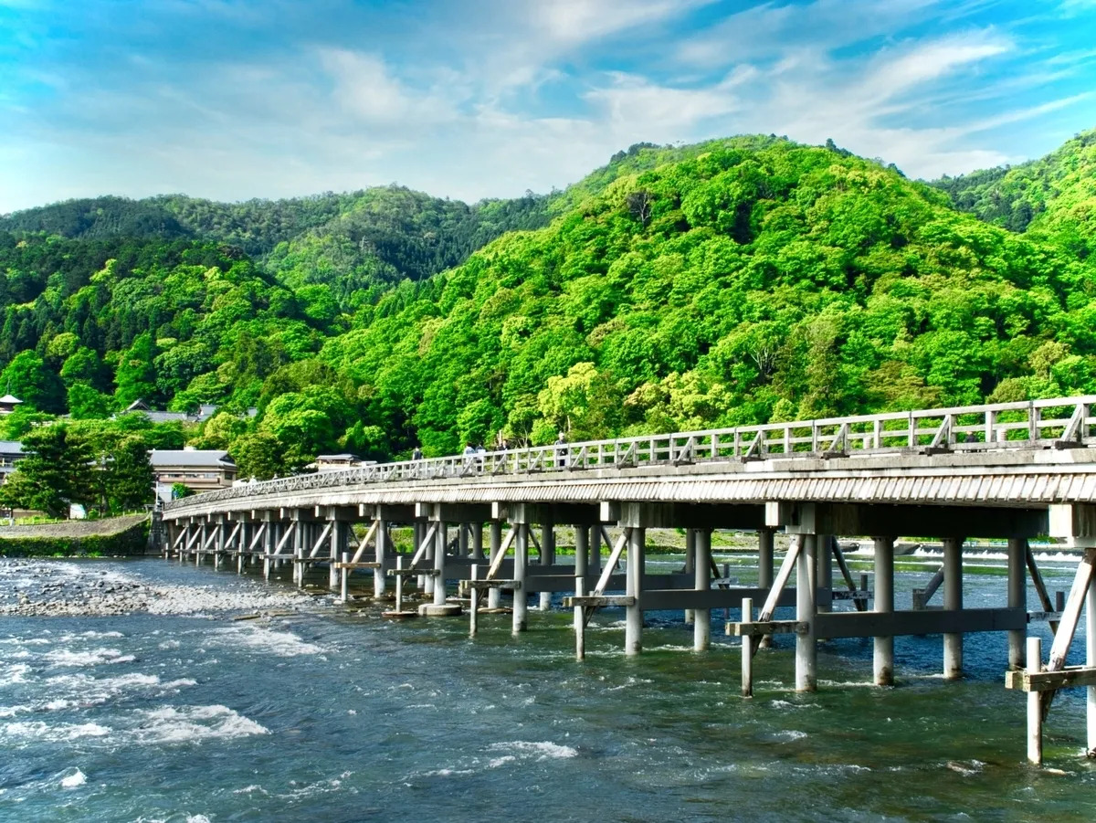 Osaka Summer 6-Day Tour｜Universal Studios Japan ・ Arashiyama, Kyoto ・ Kobe Harbor Classic Route